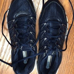 Men’s Fila CoolMax sneakers (Navy) size 10